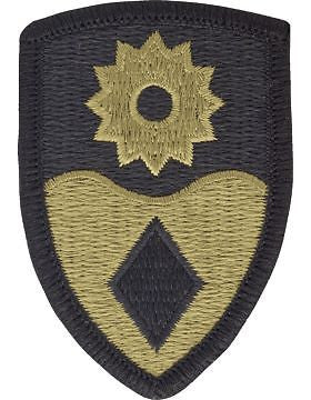 0049 Military Police Brigade Scorpion Patch with Fastener (PMV-0049B)