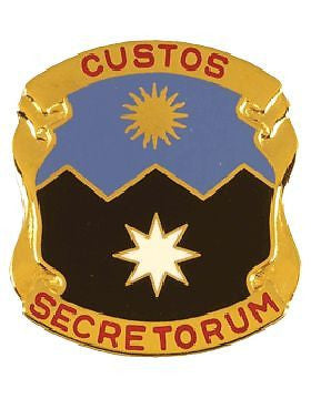 0115 Military Intelligence Group Unit Crest (Custos Secretorum)