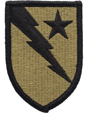 PMV-0136A 136 Maneuver Enhancement Bde Scorpion w/Fastener (A-1-1023)