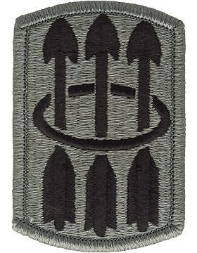 PV-0030F 30th Air Defense Artillery Brigade, ACU w/Fastener (A-1-417)