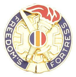 US Army Training And Doctrine Unit Crest (Freedom's Fortress)