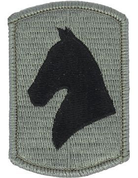 0138 Field Artillery Brigade ACU Patch with Fastener (PV-0138A)