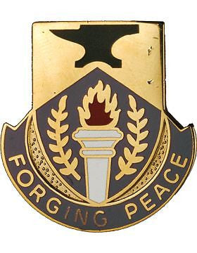0412 Civil Affairs Bn Unit Crest (Forging Peace)