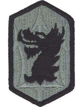 0631 Field Artillery Brigade ACU Patch with Fastener (PV-0631A)