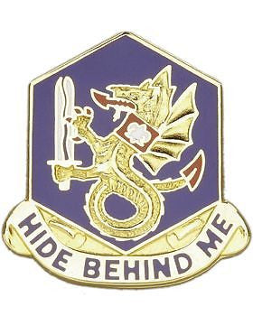 0092 Chemical Battalion Unit Crest (Hide Behind Me)