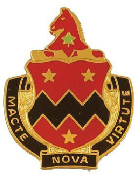 0016 Field Artillery Bn Unit Crest (Macte Nova Virtute)