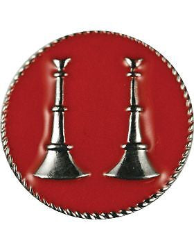 Collar Device (U-611S) Double Bugles Parallel on Disk with Red Enamel Silver