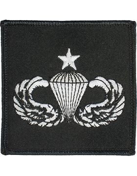 N-064 Senior Parachutist Badge Sqaure